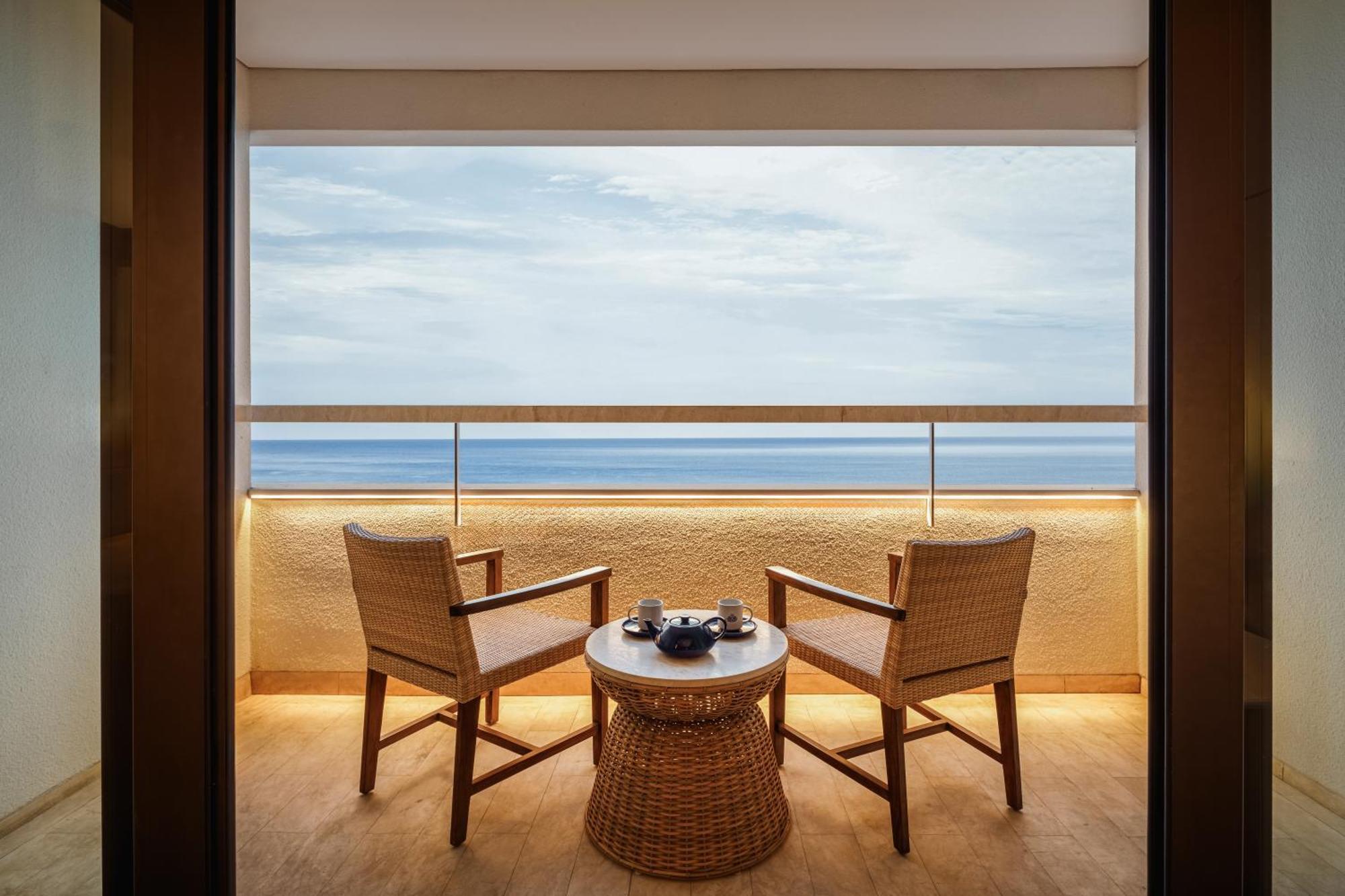 Bali Beach Hotel Sanur Buitenkant foto