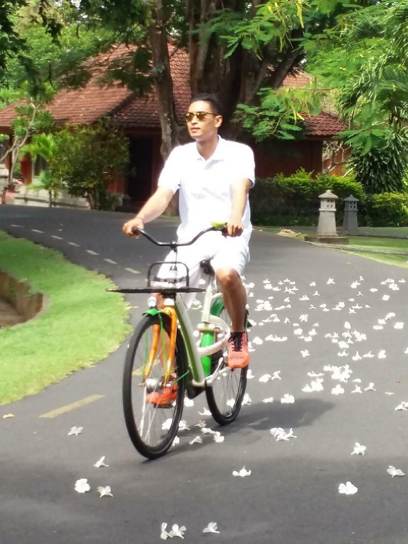 Bali Beach Hotel Sanur Buitenkant foto