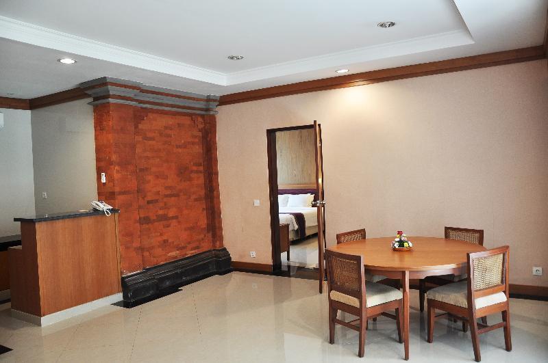 Bali Beach Hotel Sanur Buitenkant foto